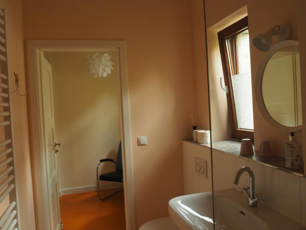 Bed and Breakfast Emmas Нойштадт-ан-дер-Вайнштрасе Экстерьер фото