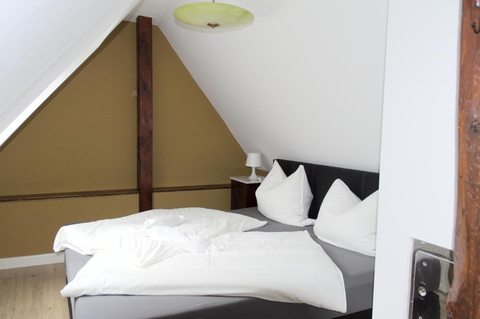 Bed and Breakfast Emmas Нойштадт-ан-дер-Вайнштрасе Номер фото